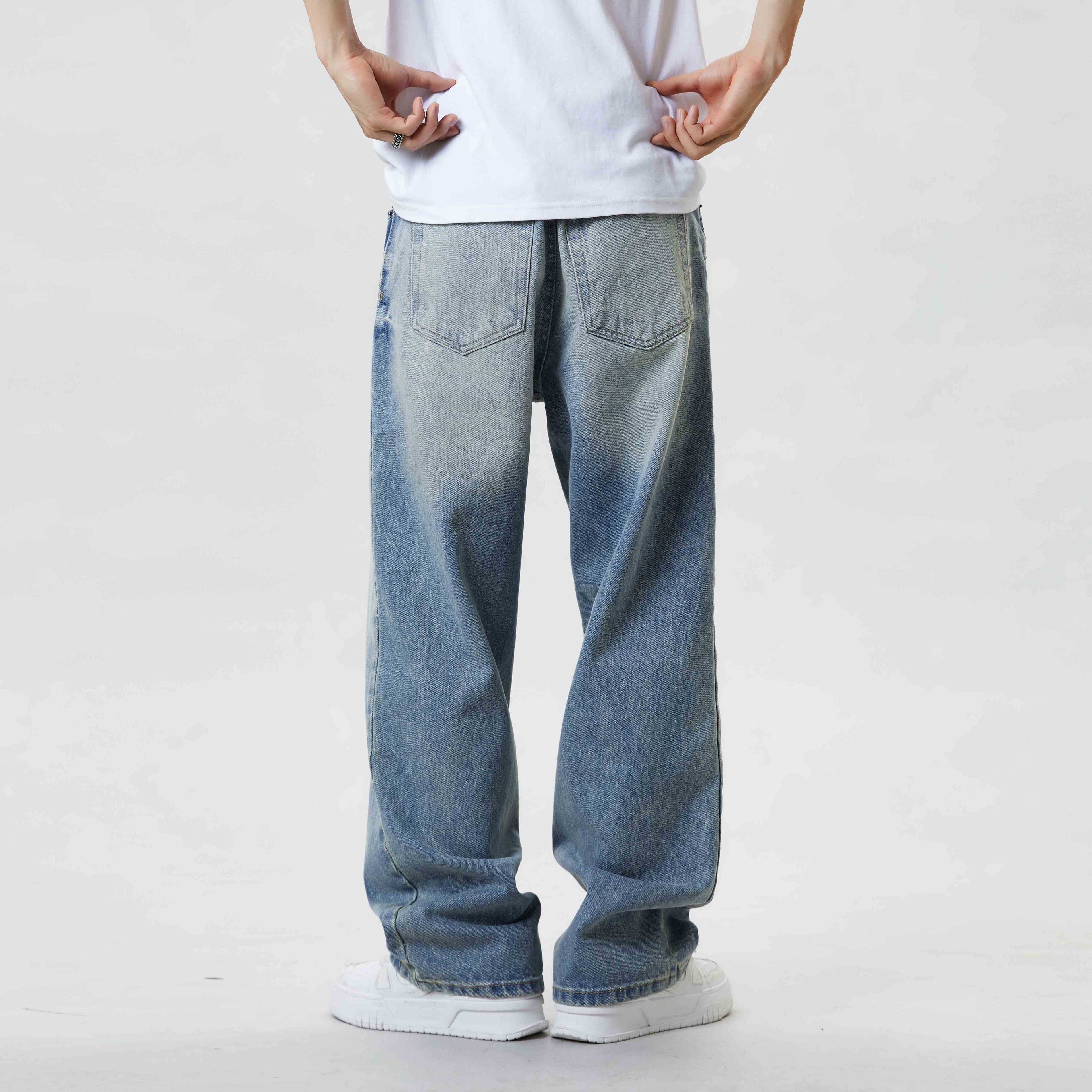 Men's Baggy Jeans – Vintage Wash, Relaxed Fit for Effortless Style